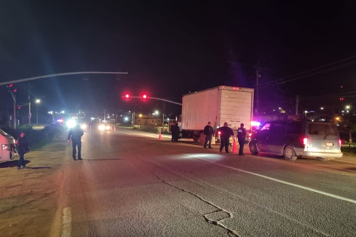 Cuatro detenidos en operativo de alcoholímetro en San Quintín