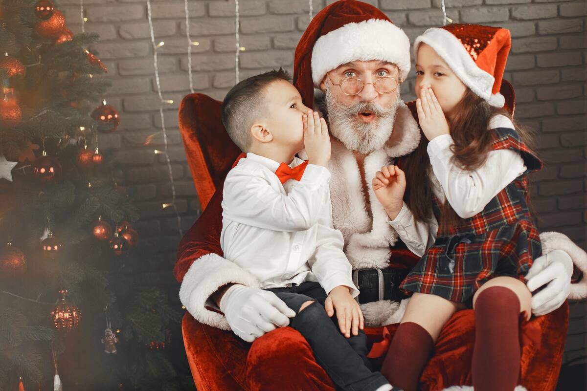 Crean inteligencia artificial que permite a los niños realizar videollamadas personalizadas con Santa Claus: ¿mágico o inquietante?