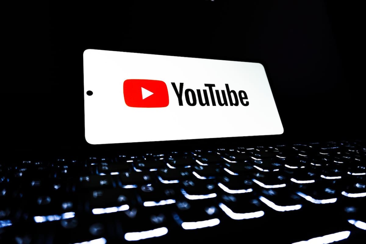 La mayoría de las plataformas de streaming permiten dar de baja el servicio, mediante el celular. | Foto: Pexels