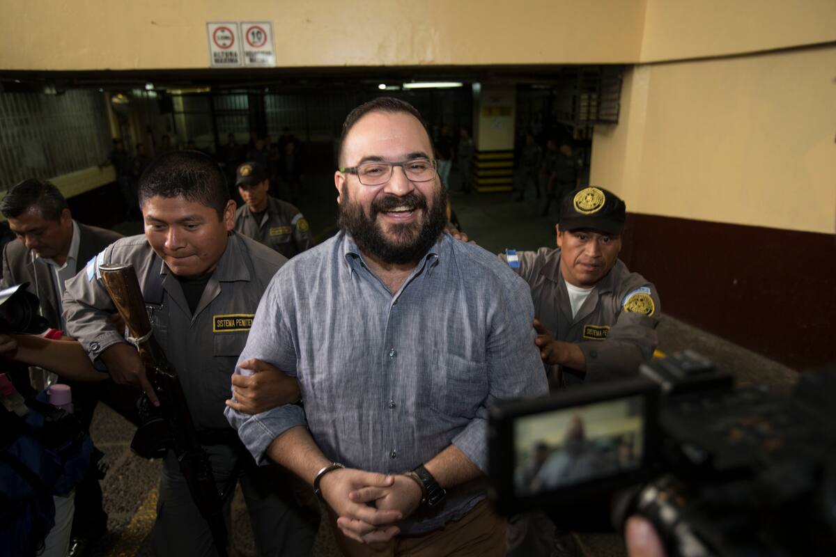 "La verdad nos hará libres":Duarte anuncia que su ex fiscal se integra a su defensa