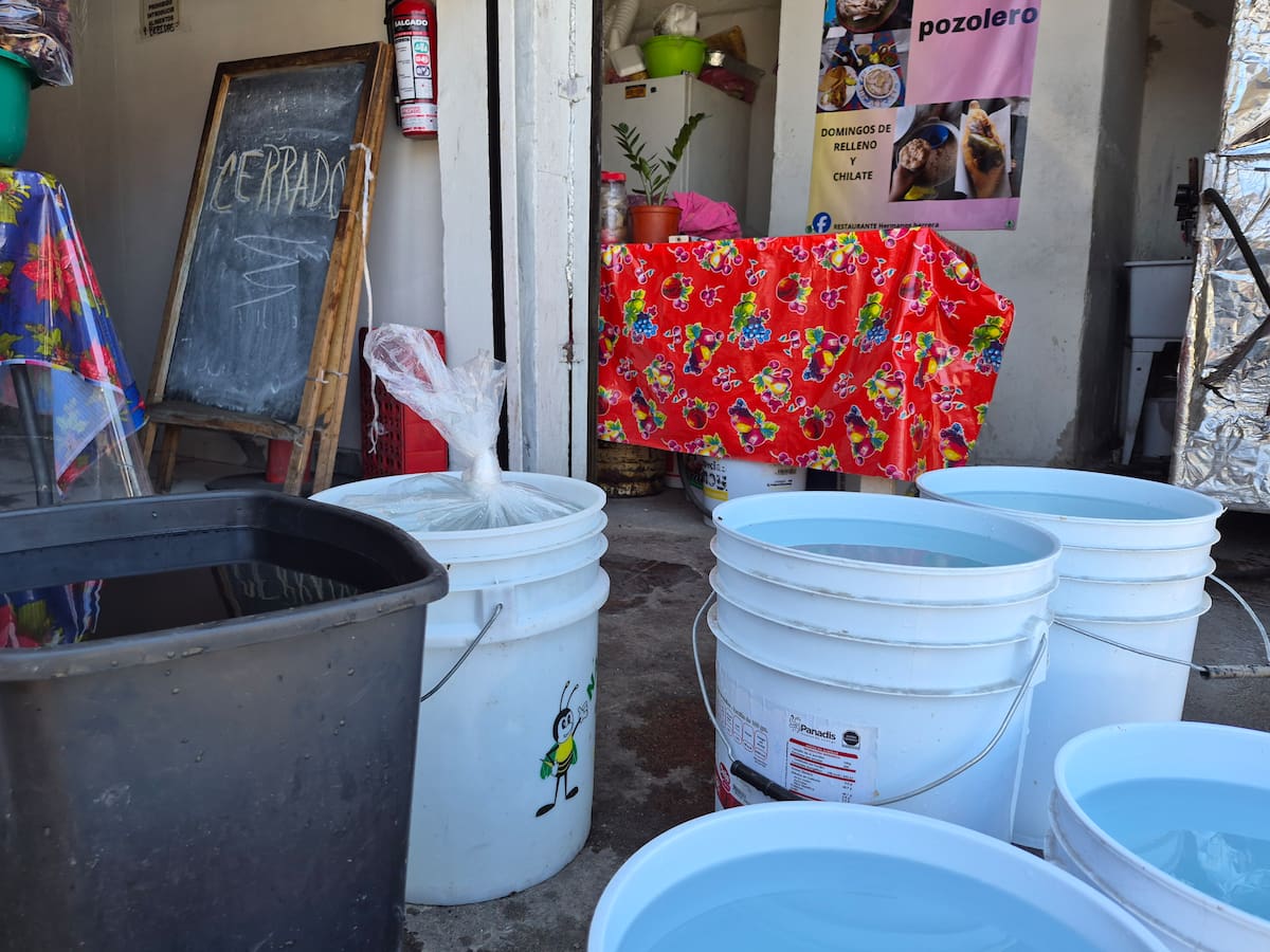 La interrupción del suministro llevó a algunos establecimientos a cerrar temporalmente mientras esperan que se restablezca el servicio.
Foto: Cortesía.