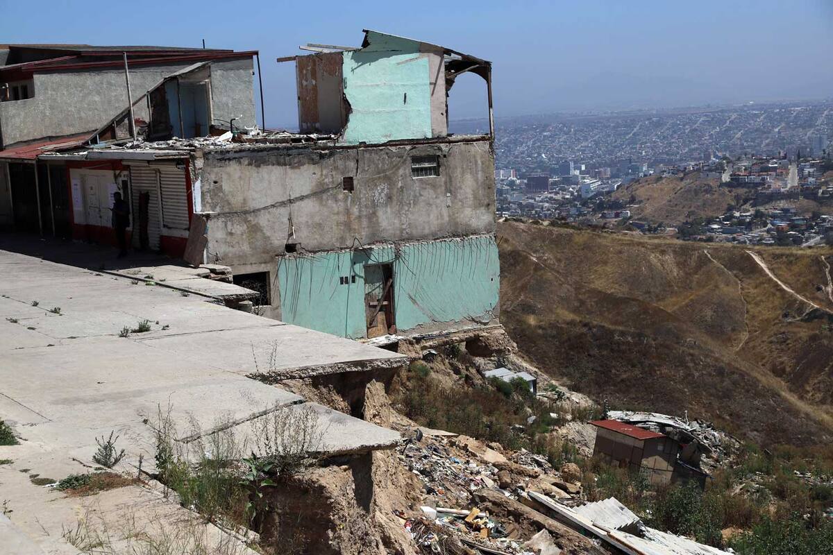 Rechazan vecinos de Lomas del Rubí toma de casetas