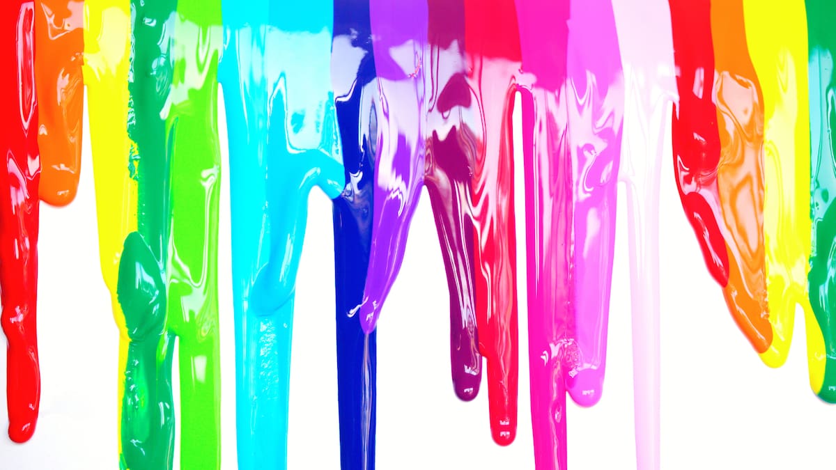 El color tiene un impacto directo en nuestro estado de ánimo, ya que puede activar diferentes áreas del cerebro y liberar hormonas que afectan nuestras emociones/Foto: Canva