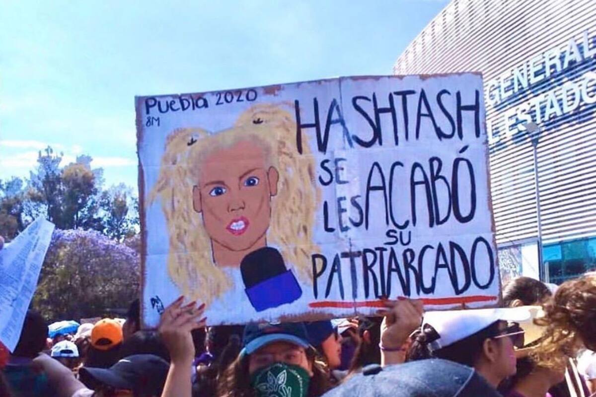 “Hashtash se les acabó su patriarcado”: Protestan con frase de Niurka Marcos en marcha feminista