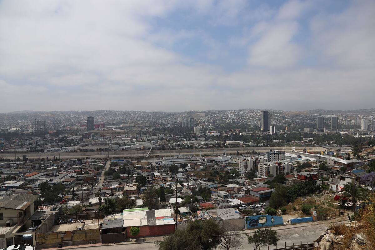 Clima cálido y probabilidad de lluvia para Tijuana este miércoles