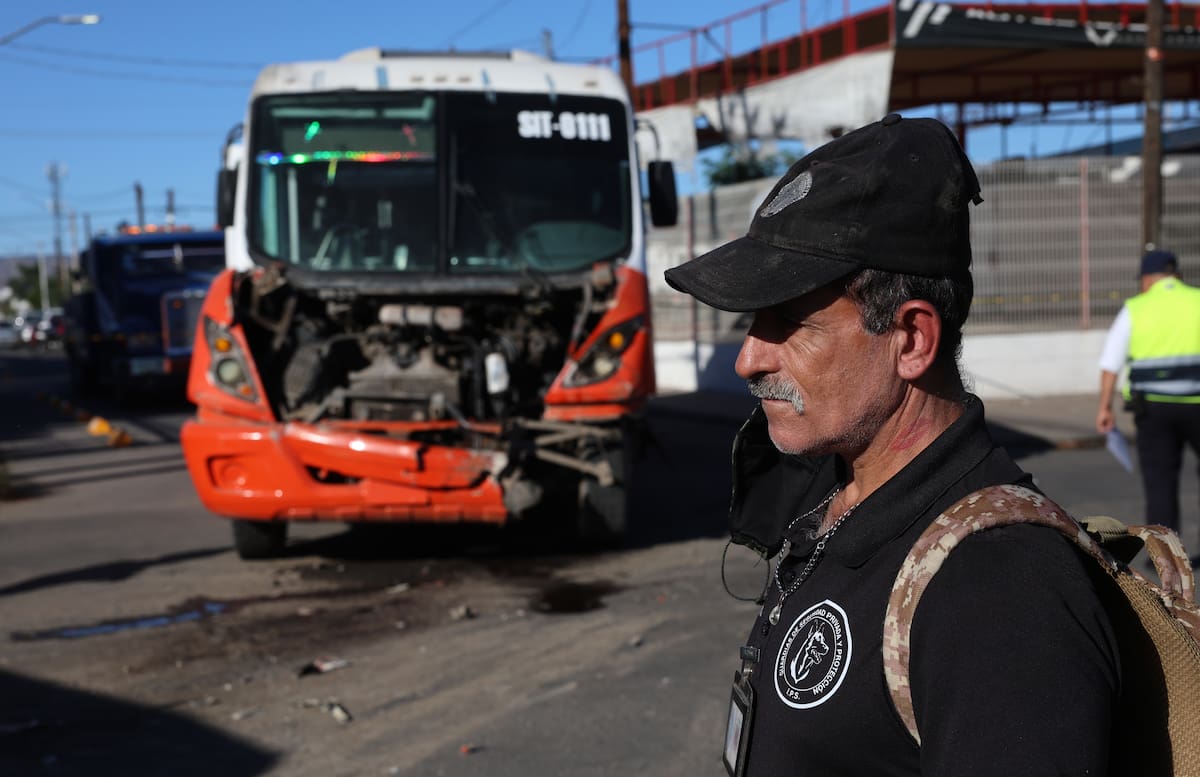 Abelardo Velásquez resultó sin lesiones y viajaba en la unidad que circulaba de norte a sur por la avenida Yáñez. FOTO: JULIÁN ORTEGA