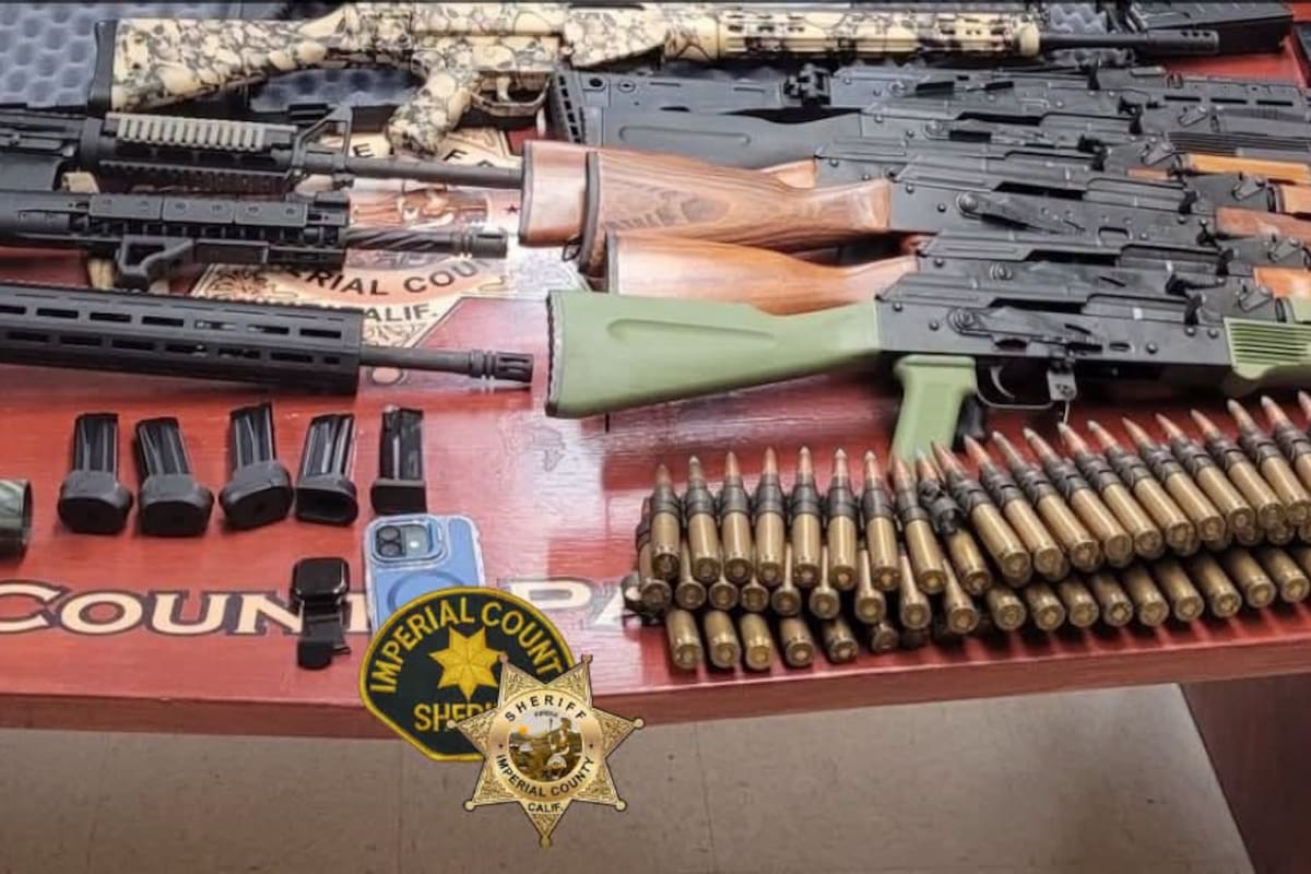 Aseguran rifles de asalto y un lanzagranadas durante revisión cerca de Calexico