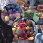 Fresas, pitayas, higos y chúcata de mezquite: La explosión de sabores y colores que ofrece el Mercado Municipal de Hermosillo este verano