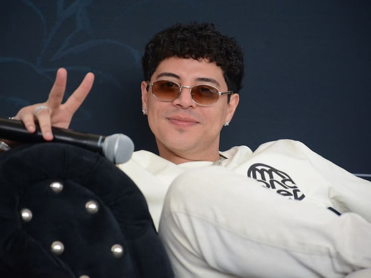 Eduin Caz termina deshidratado tras conciertos de Grupo Firme, pero asegura que está bien