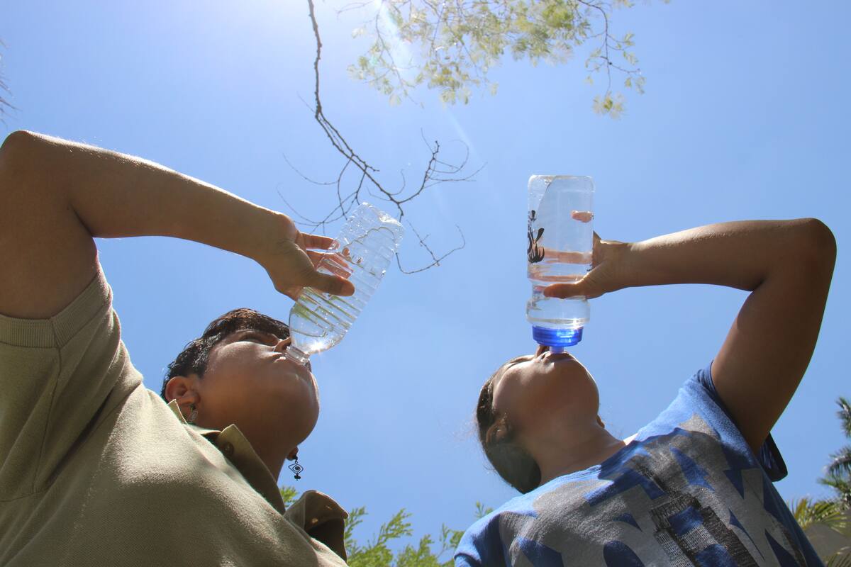 ¿Consumes poca agua? ¡Cuidado con una deshidratación!