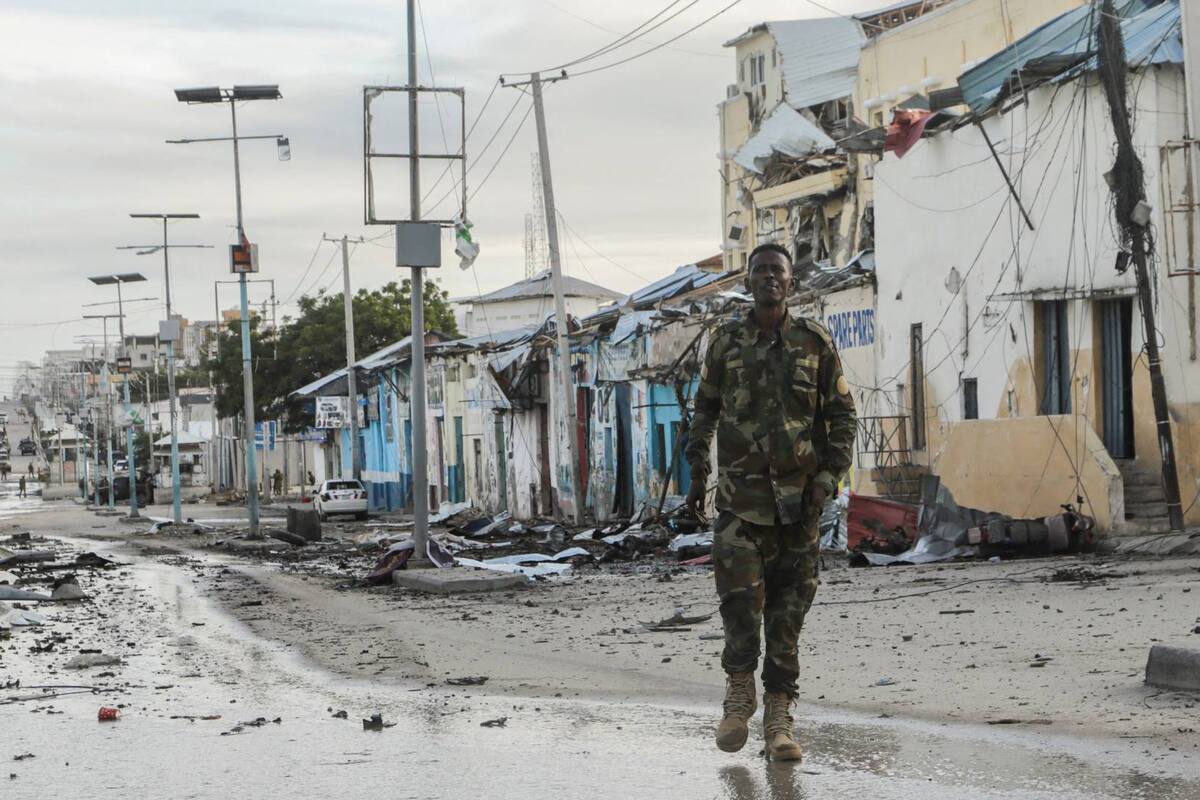 Al menos 21 personas muertas tras el asedio a un hotel de Somalia; liberan a muchos rehenes