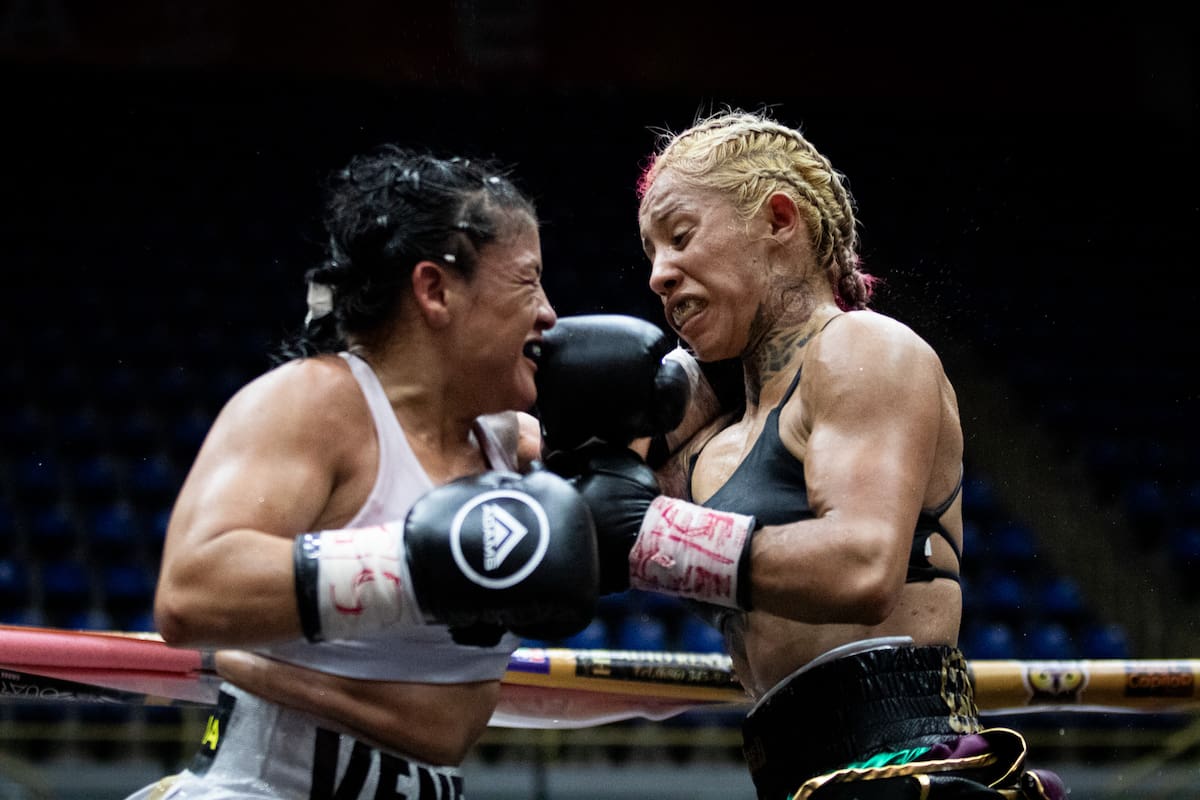 Melissa “Leona” Meraz se consagra campeona interinoa minimosca de la AMB