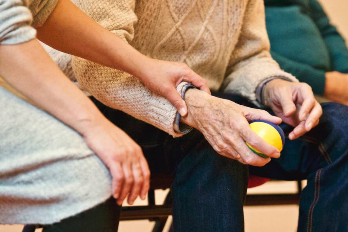 Día del Abuelo: ¿Cuántos años de cárcel te pueden dar por abandonar a un adulto mayor?