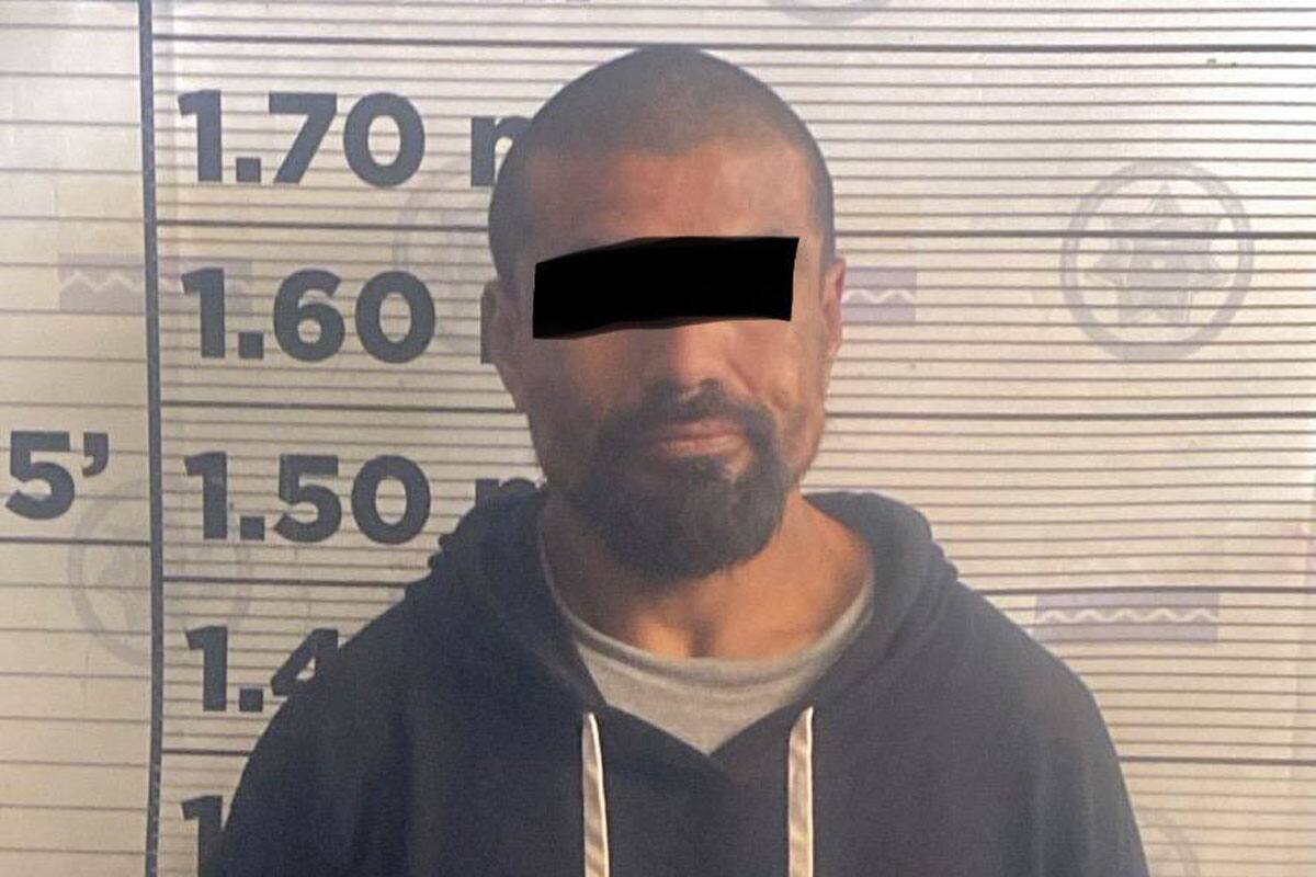 Detienen en Rosarito a sujeto que golpeó a su ex pareja y a su hijo