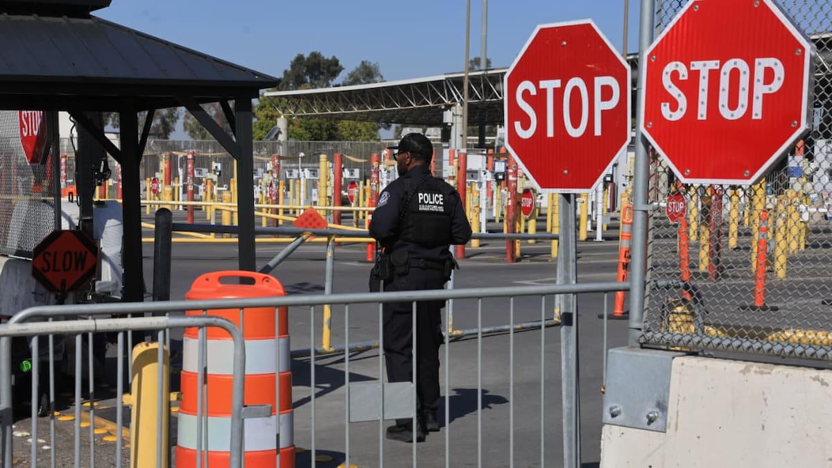 Investigan hallazgo de objeto que provocó cierre de la garita de Otay