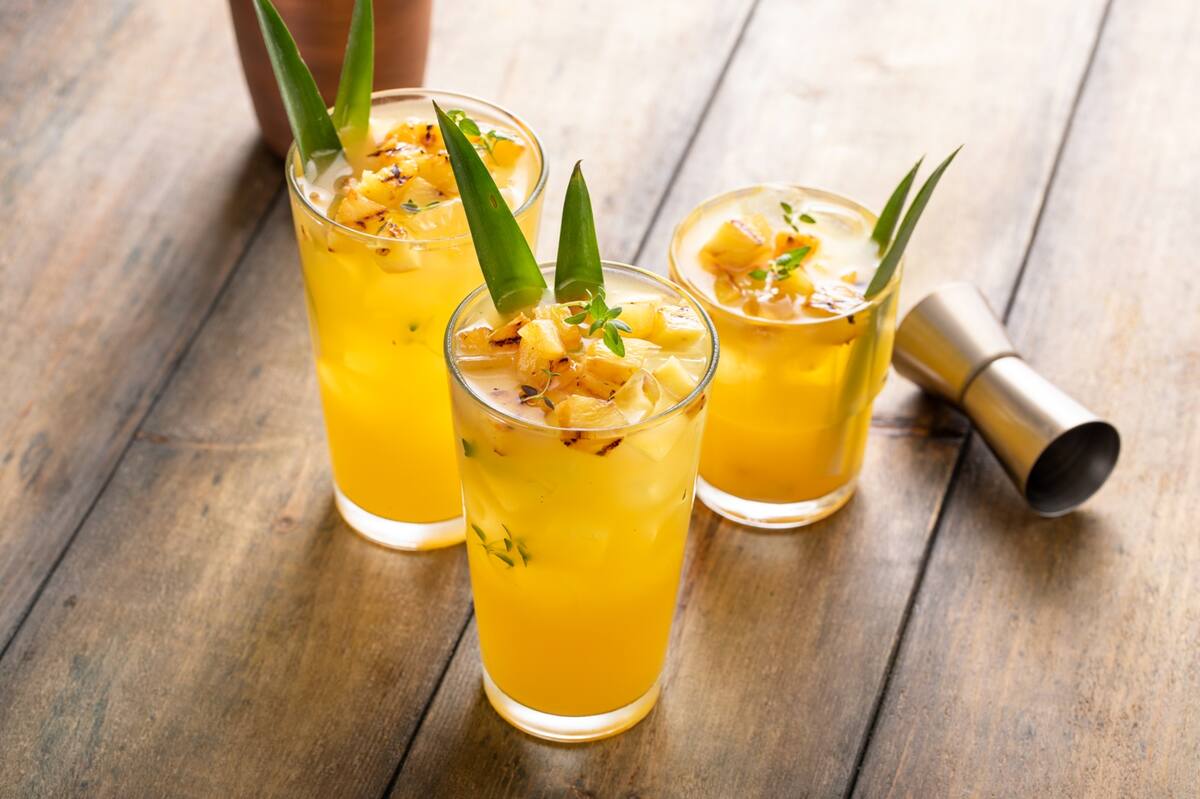 Las australianas Holly Bowles y Bianca Jones también habrían consumido bebidas adulteradas en circunstancias similares.