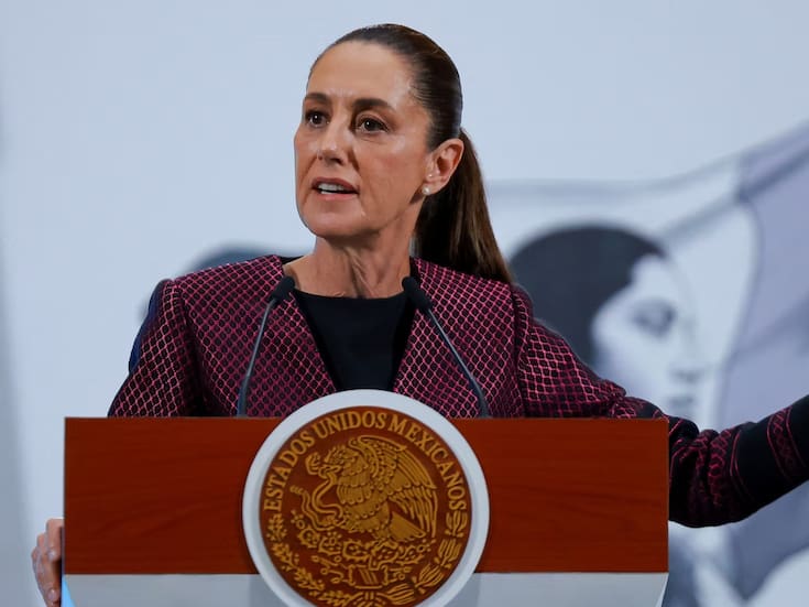 Claudia Sheinbaum aseguró que los libros de texto de la Nueva Escuela Mexicana no cambiarán pese a las críticas de Marx Arriaga tras su salida de la SEP, durante acto en Tlaxcala, según comunicado oficial