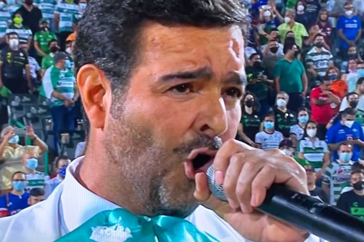 Pablo Montero rompe el silencio por su interpretación del Himno Nacional