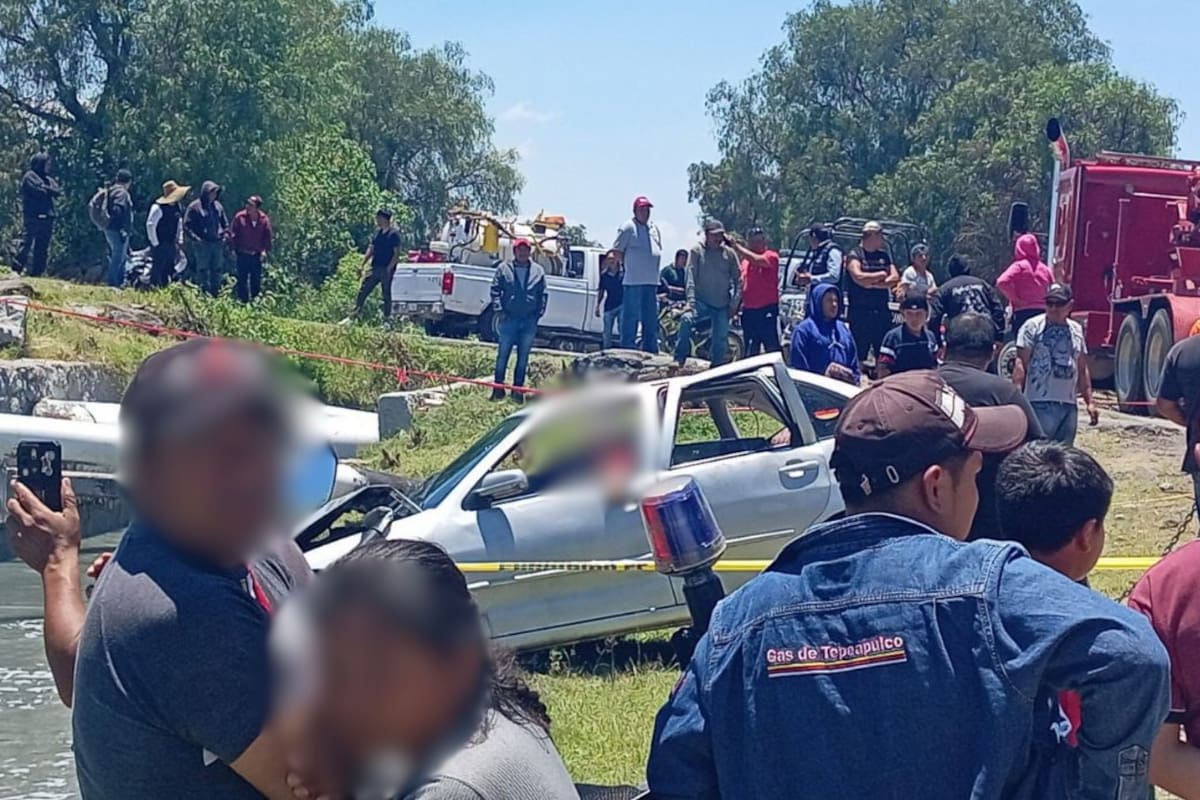 Tragedia en Hidalgo: Auto cae a canal de aguas negras dejando dos muertos y un niño desaparecido
