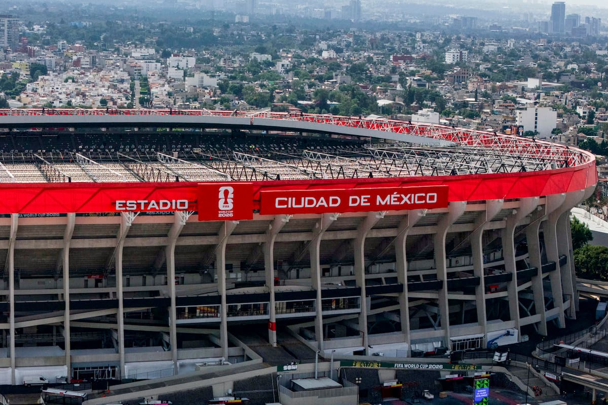 MEX4621. CIUDAD DE MÉXICO (MÉXICO), 03/06/2026.- Fotografía aérea que muestra el estadio Ciudad de México este miércoles, en Ciudad de México (México). El estadio se reporta listo para recibir el juego inaugural de la Copa Mundial de la FIFA 2026, entre las selecciones de México y Sudáfrica el próximo 11 de junio en Ciudad de México. | Crédito: EFE/Tomas Pérez