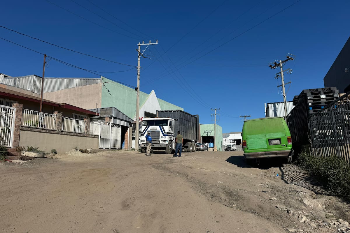 Perjudican recicladoras cerca del Quinta Versalles salud de los vecinos