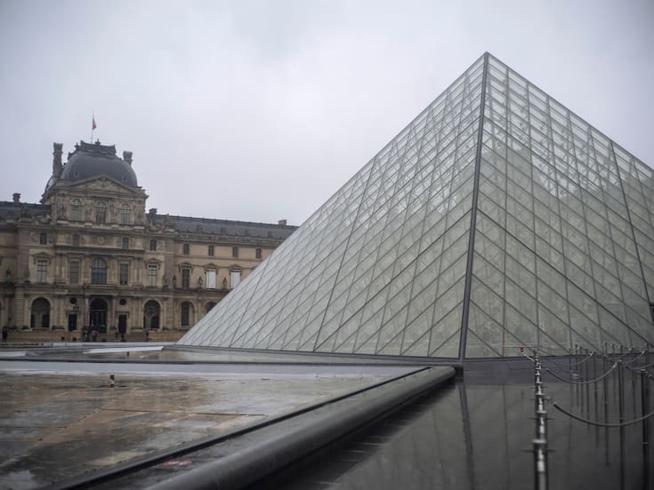 ¡Otro suceso en el Louvre! ¿Qué está ocurriendo en el Museo que sus obras han estado en riesgo este 2025?
