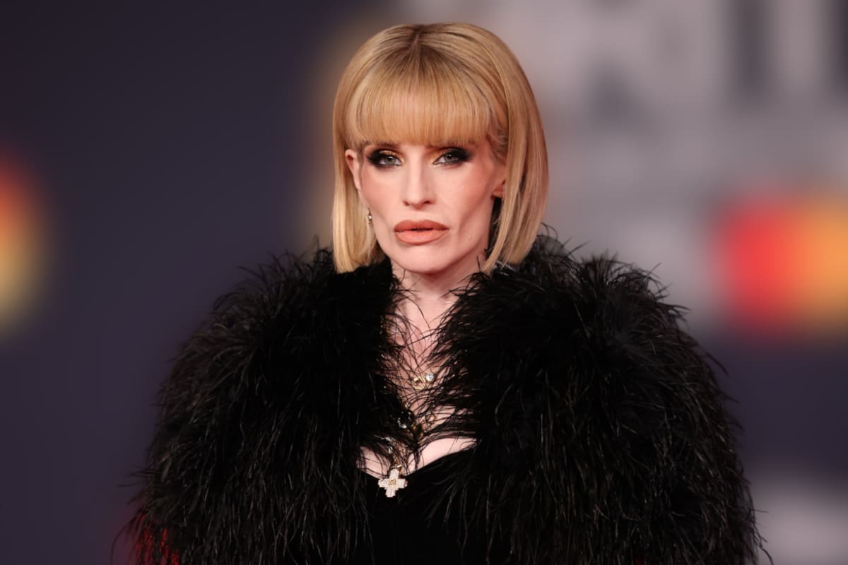 Kelly Osbourne impacta con su aspecto en los BRIT Awards 2026 tras enfrentar críticas por su peso