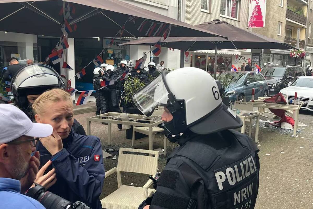 Trifulca entre ‘Ultras’ y ‘Hooligans’ previo al Serbia vs Inglaterra