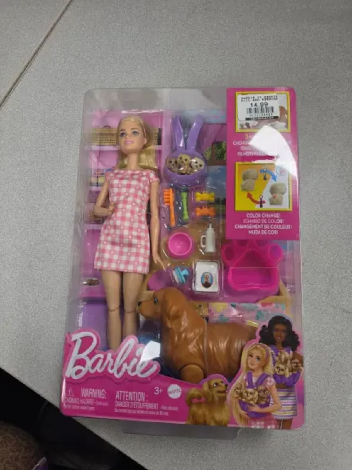 Compra una Barbie para su hija y encuentra fentanilo escondido en el empaque. Foto: Policía de la Independencia