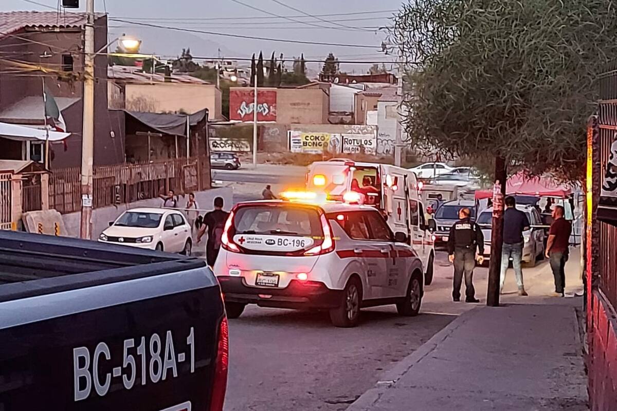 Los atacan a tiros en la vía pública en la colonia Las Fuentes
