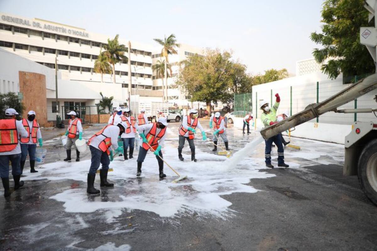 Cemex sanitiza áreas comunes por Covid-19