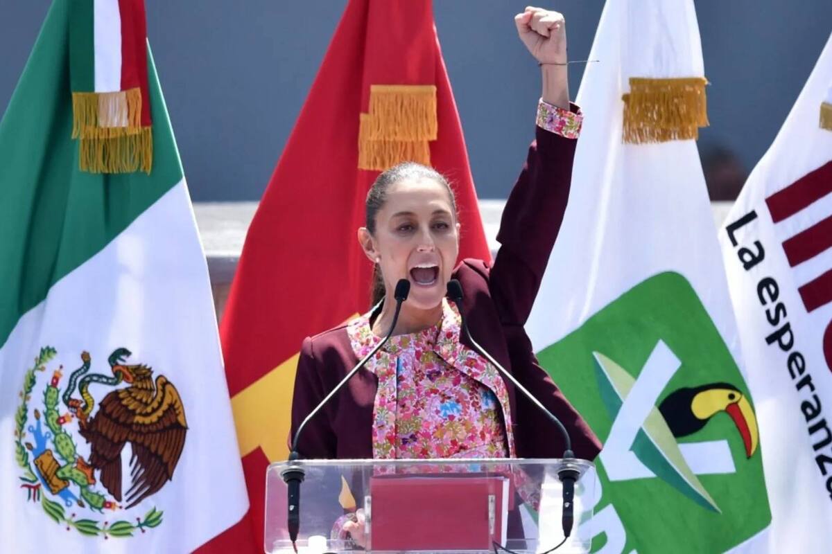 Sheinbaum se registra oficialmente como candidata presidencial ante el INE