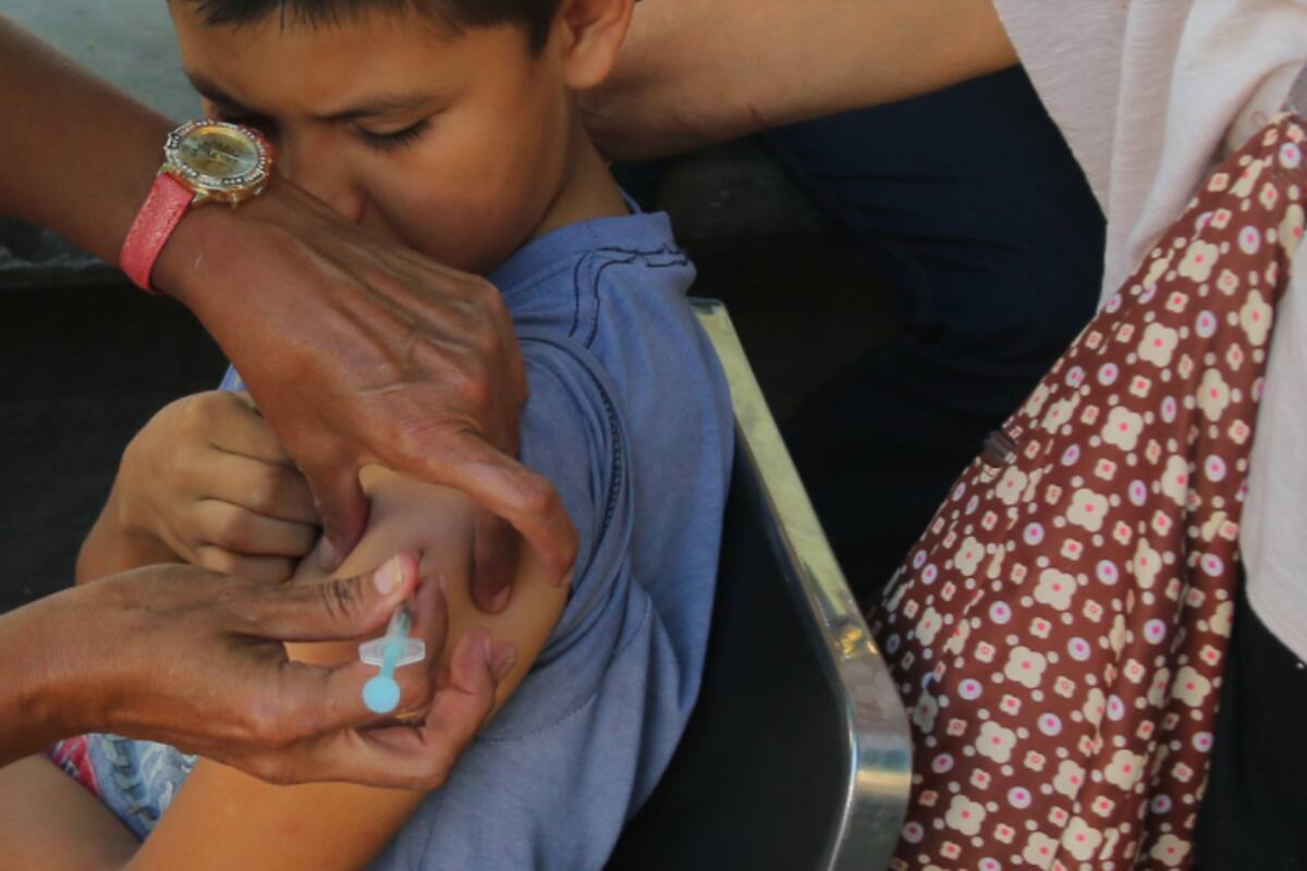 Menores de edad también deben ser vacunados contra Covid-19: Pediatra