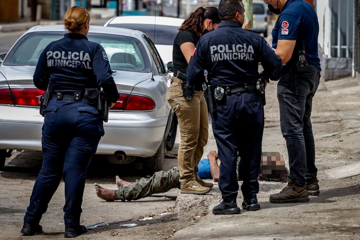 Otra víctima del calor en Mexicali, localizan a hombre sin vida en la vía pública