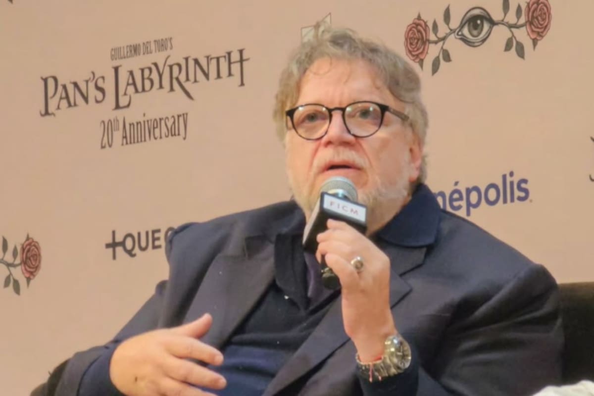 “Estoy con ellos al 100%”: Guillermo del Toro defiende las protestas por agua limpia en Guadalajara durante el FICM