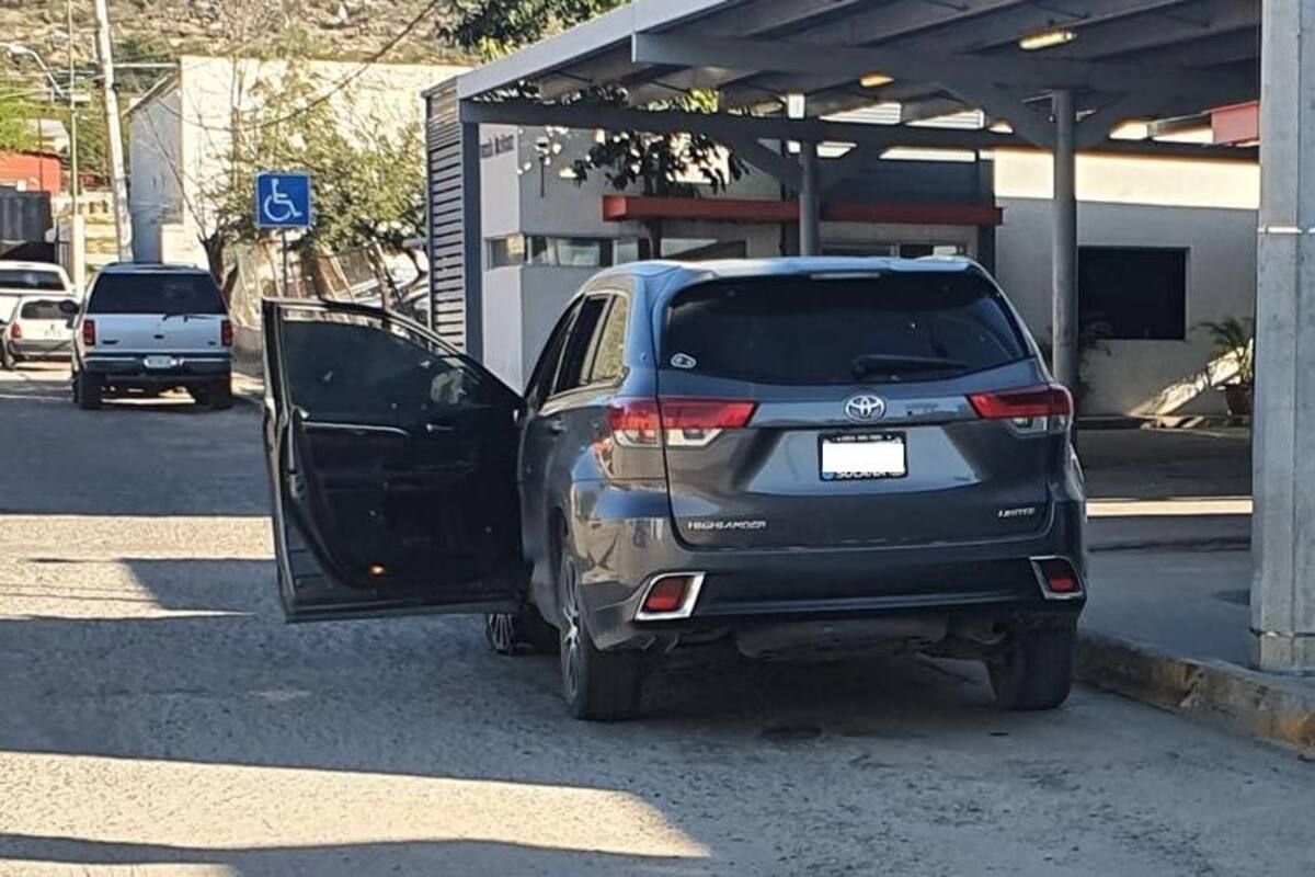 Persona llega herida y buscando auxilio a base Sur de la Policía de Hermosillo