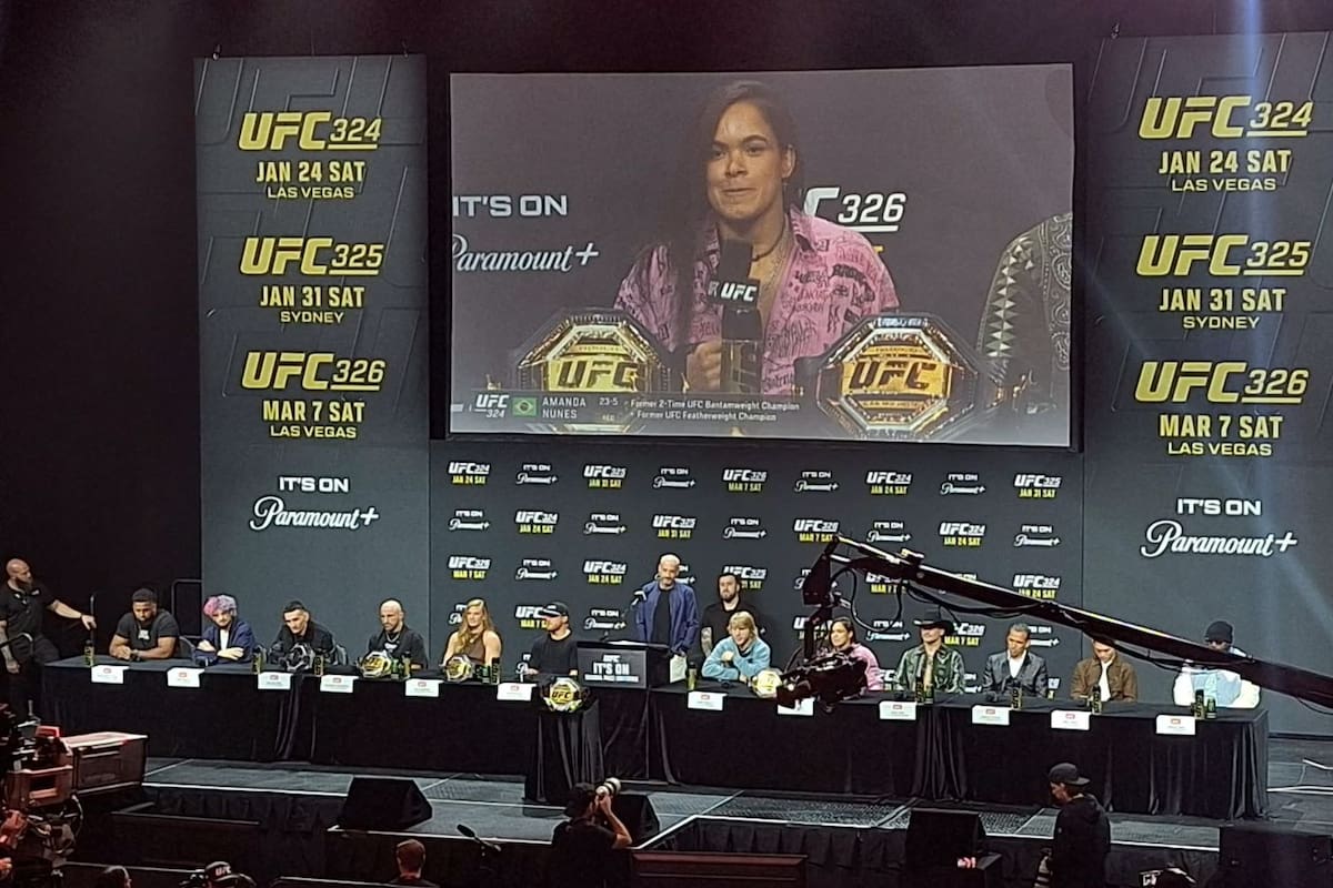 UFC hace reunión de campeones para abrir su calendario 2026