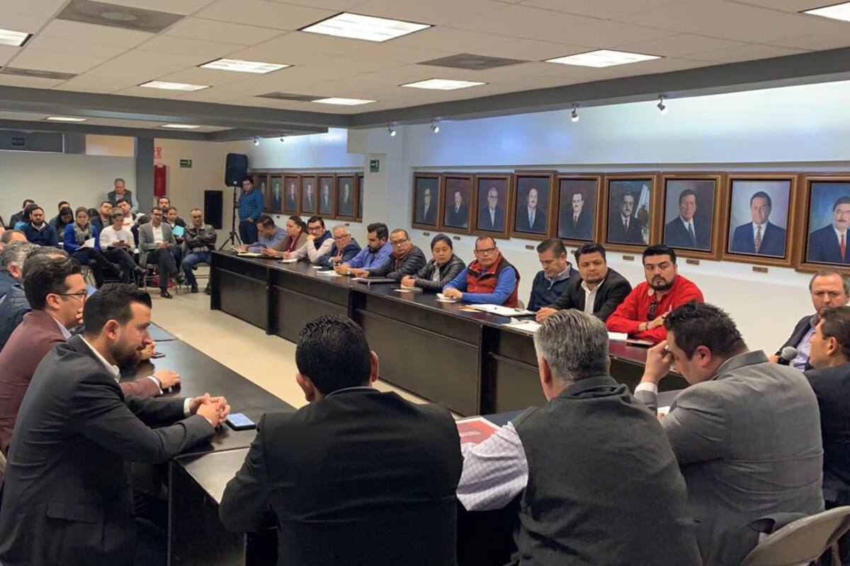 Reciben restauranteros asesoría de Canirac para regularizar su operación