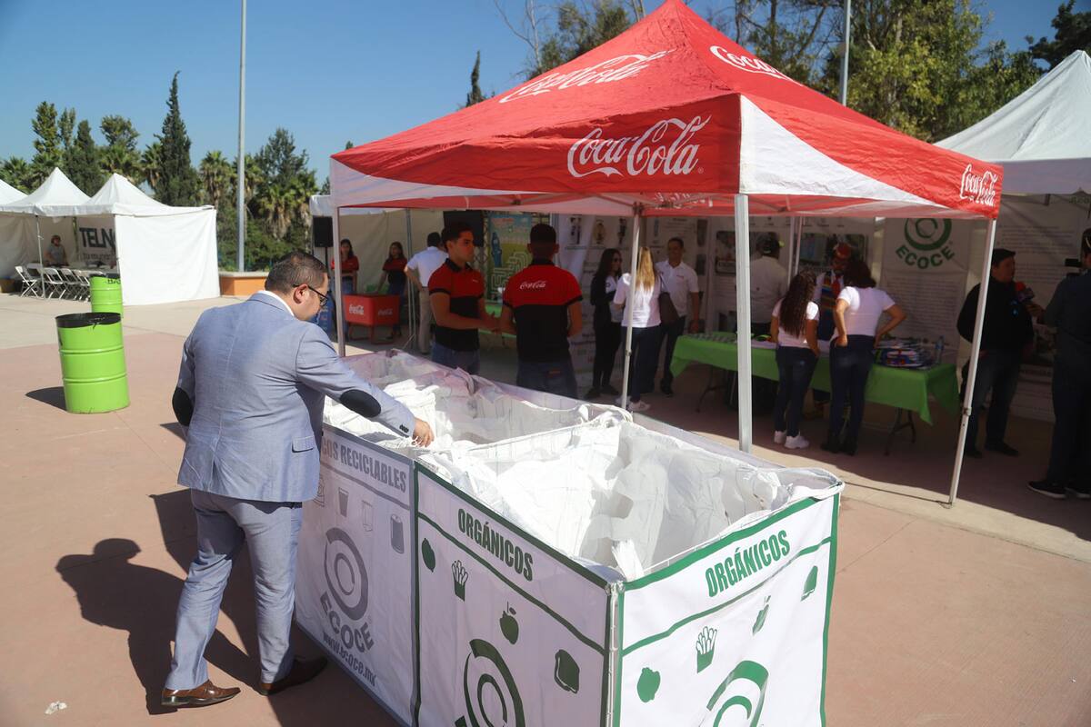 Impulsan campaña sobre reciclaje de botellas de plástico