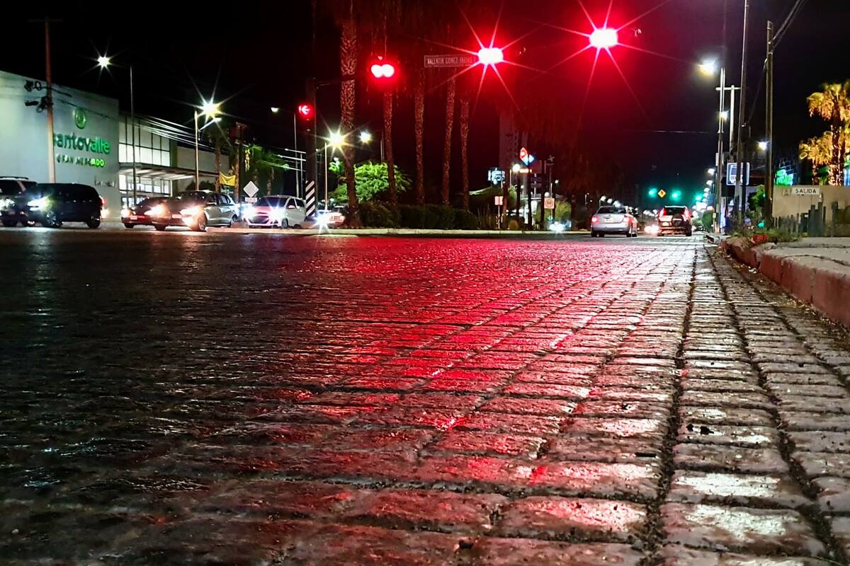 Llega lluvia a Hermosillo