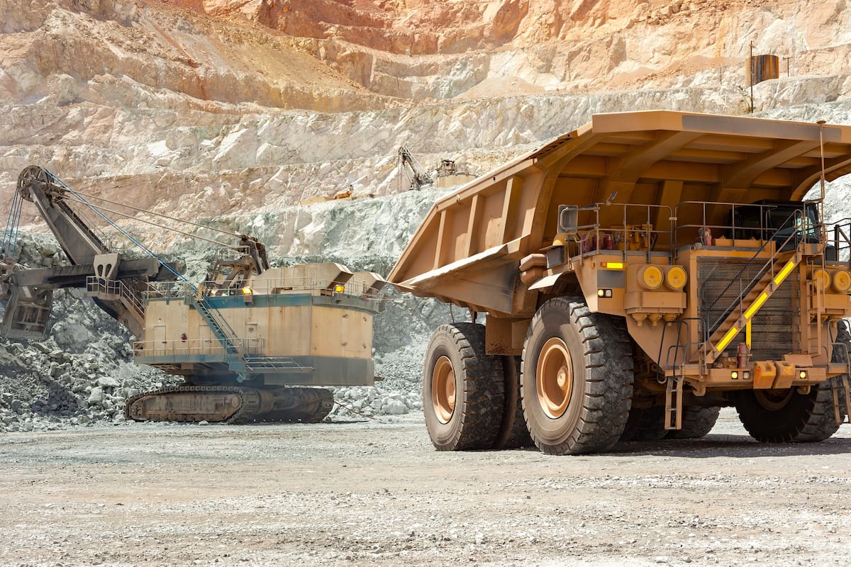Advierten por aumento de impuestos a sector minero