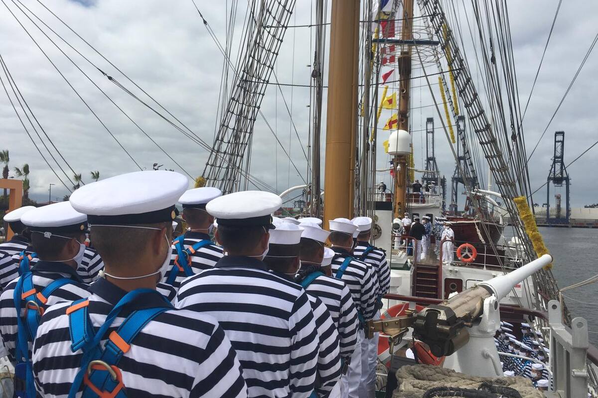 Arribó el Buque Escuela Velero Cuauhtémoc al puerto de Ensenada