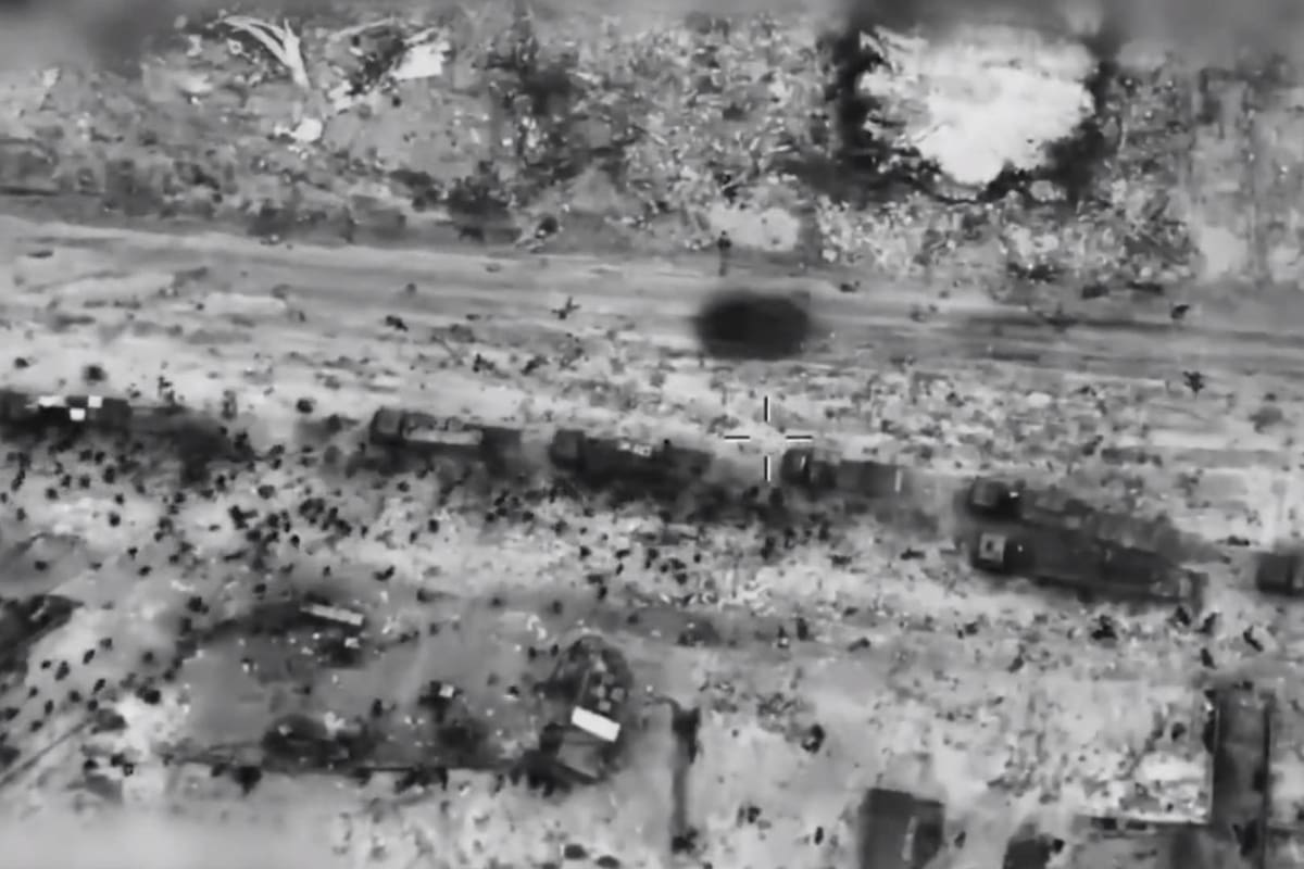 Israel dispara a multitud de palestinos en Gaza; se registran más de 100 asesinados
