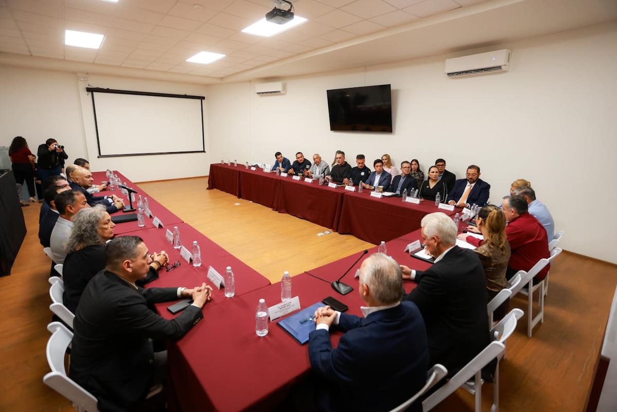Las nuevas consejeras y consejeros ciudadanos asumirán funciones honoríficas para fortalecer la participación de la sociedad civil en las estrategias de seguridad y pacificación en Baja California. Foto: Cortesía