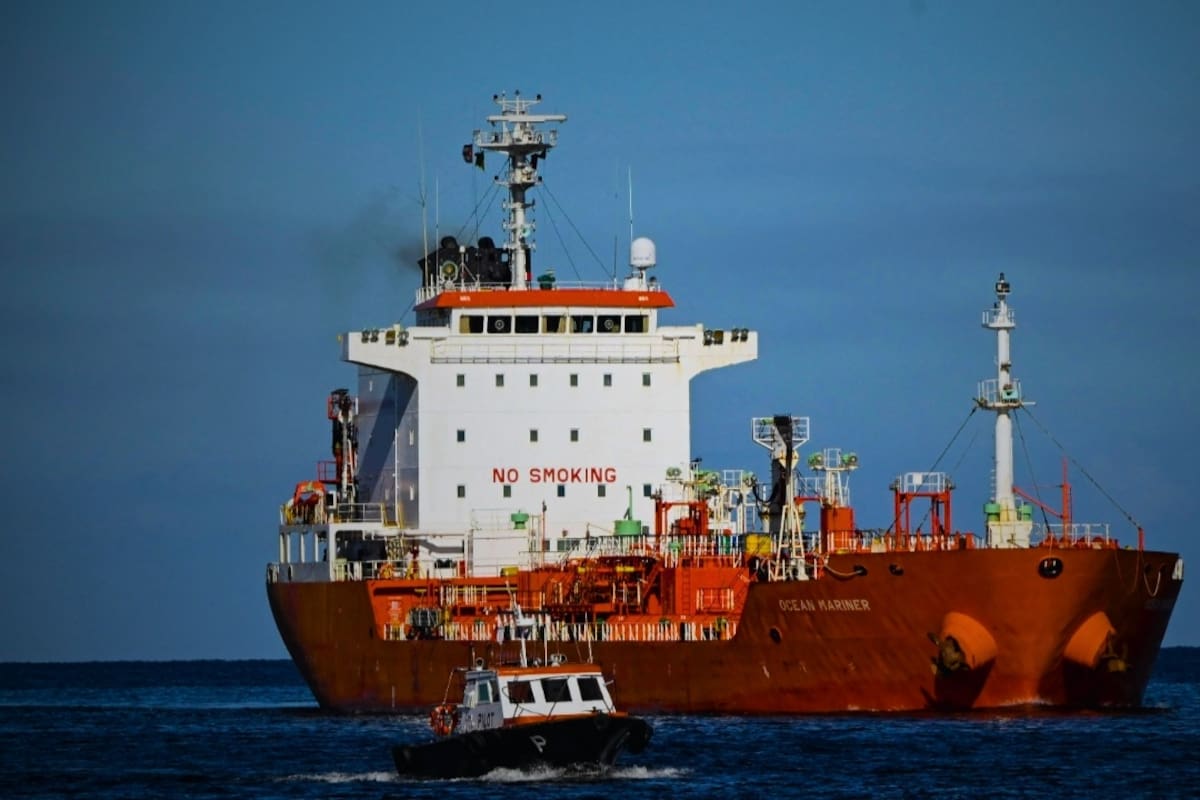 Guardia Costera de EEUU interceptó el buque Ocean Mariner con un cargamento superior a 120 millones de pesos por sospecha de desvío ilegal a Cuba y posible contrabando de diésel, mientras el FBI abre investigación por sanciones federales