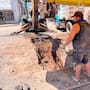 Reparan hundimiento en la colonia Centro de Ciudad Obregón por fuga de agua