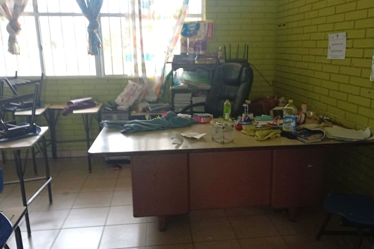 Vandalismo afecta por tres días consecutivos a primaria de Primo Tapia; secundaria también reporta daños