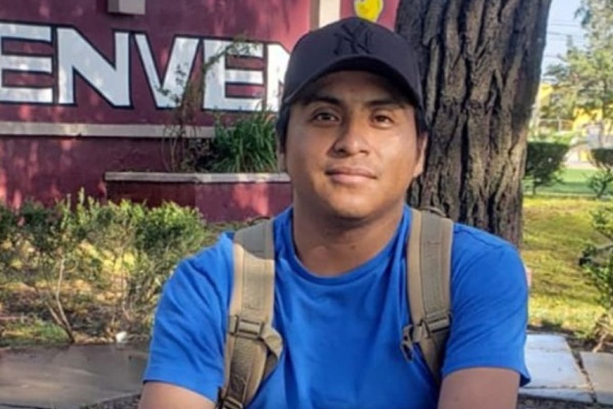 Se busca a Carlos Alfredo González Sánchez, de 25 años de edad