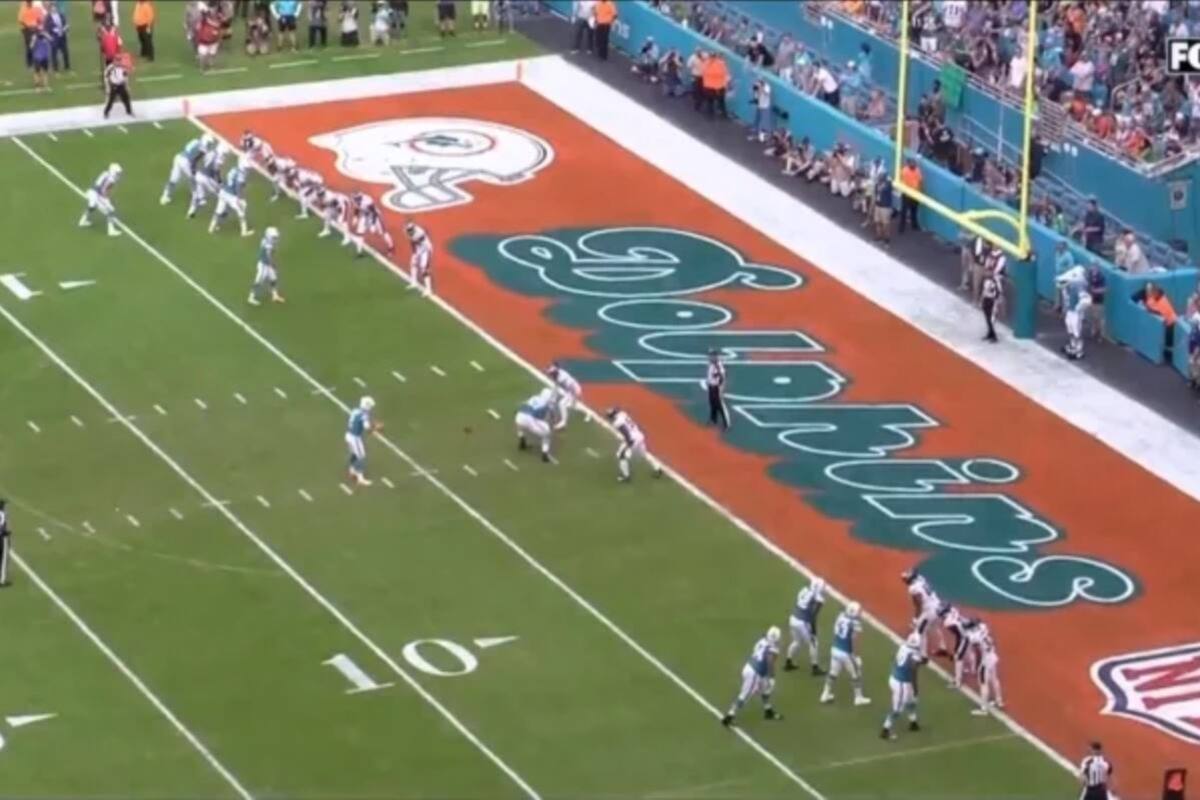 NFL: Delfines hacen la mejor jugada de engaño pese a pésima temporada