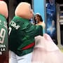Dr. Simi se vuelve viral por bailar con una quinceañera en vía pública mientras vestía la playera de la Selección
